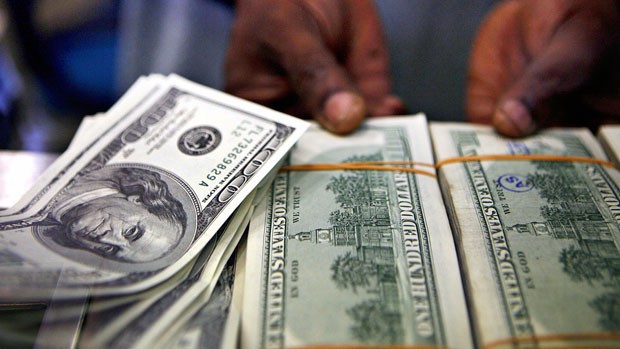 banklarda-dollar-ve-avronun-alis-satis-qiymetleri