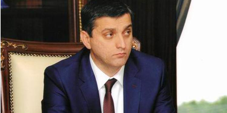 budcedeki-artiq-pulla-dovlet-borcu-odenilsin-palatadan-teklif