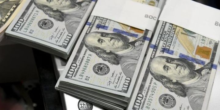 dollar-fed-den-sonra-muhum-valyutalar-qarsisinda-deyerden-dusdu