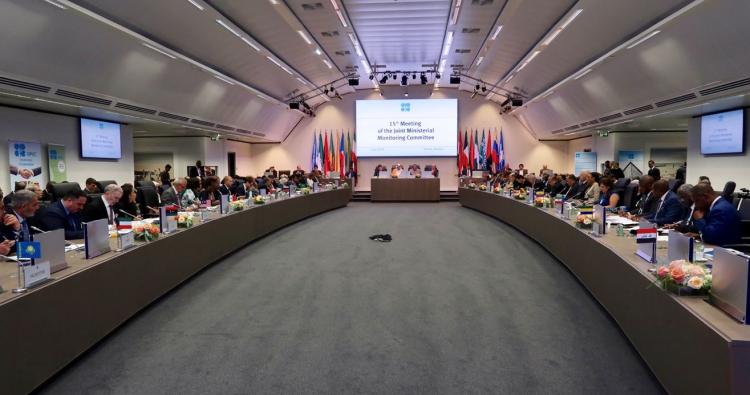 azerbaycan-opec-i-destekledi