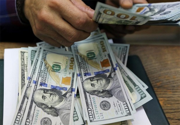 banklarda-dollar-ve-avronun-alis-satis-qiymetleri
