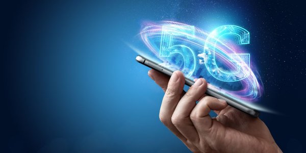 5g-sebekesinin-tetbiqi-mobil-telefonlarin-dinlenilmesini-cetinlesdirecek