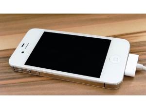 apple-sirketi-iphone-4s-ve-basqa-kohne-qurgular-ucun-yenileme-cixarib