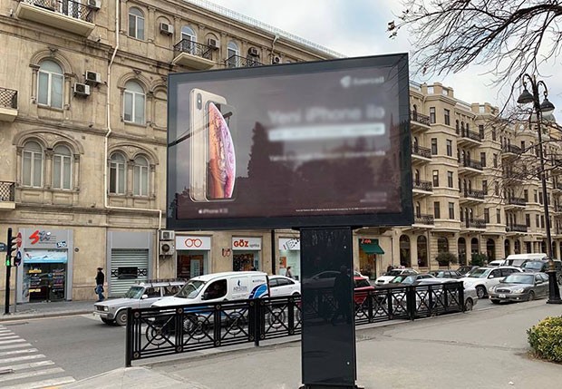 azerbaycanda-led-reklam-qurgulari-ucuzlasacaq
