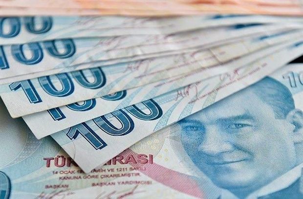 turkiye-liresi-dollar-qarsisinda-bahalasdi-foto