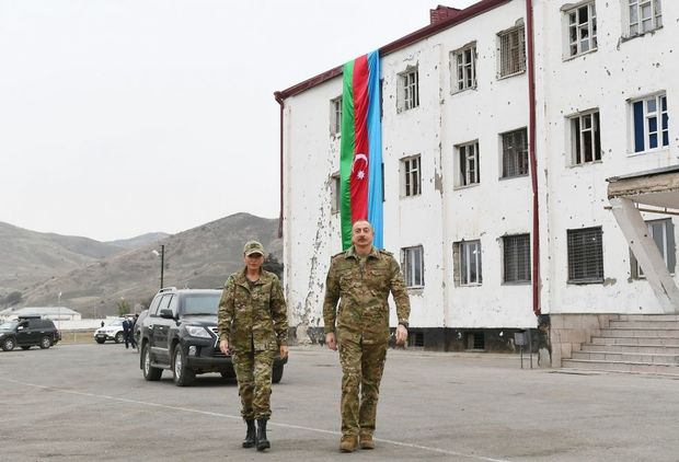 ilham-eliyev-ve-mehriban-eliyeva-fuzuli-rayonunda-seferdedirler-foto