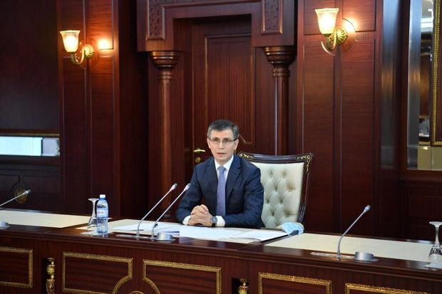 komite-sedri-abs-rusiya-ve-iran-liderlerini-susaya-devet-etdi