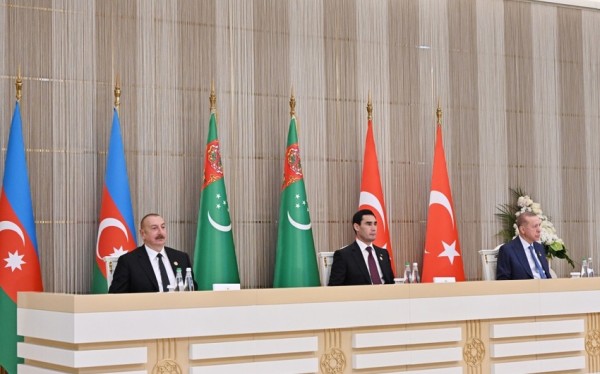 azerbaycan-turkiye-ve-turkmenistan-prezidentleri-turkmen-qazinin-ixracini-muzakire-edecekler