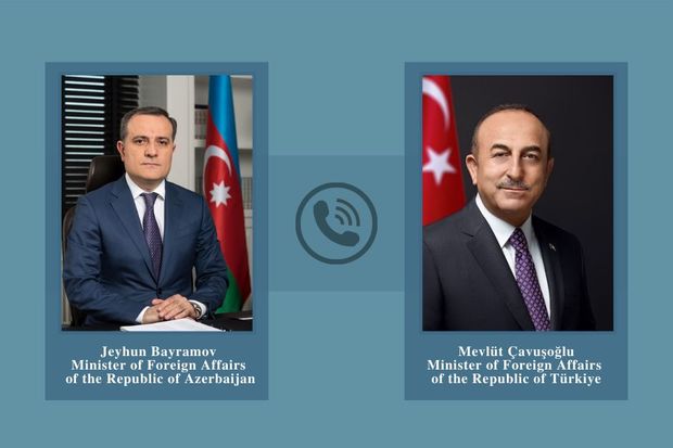 ceyhun-bayramovla-movlud-cavusoglu-arasinda-telefon-danisigi-oldu