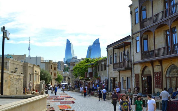 azerbaycanda-turizm-sahesinde-yeni-dovlet-standarti-qebul-edilib