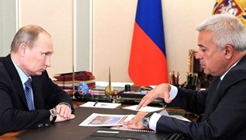 putin-vahid-elekberovla-gorusdu