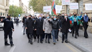 fransanin-azerbaycandaki-sefirliyi-qarsisinda-etiraz-aksiyasi-kecirilir