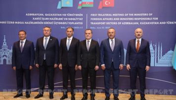 bakida-azerbaycan-turkiye-ve-qazaxistanin-xarici-isler-nazirler-ve-neqliyyat-nazirlerinin-birinci-uc