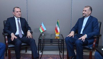 azerbaycan-ve-iran-xin-bascilari-regional-meseleleri-muzakire-edibler